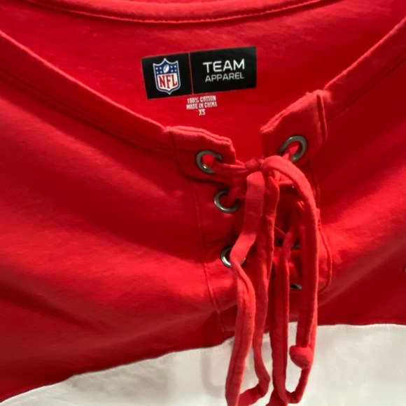 🏈 Women’s Licensed Buffalo Bills Top - XS ❤️💙 - Picture 4 of 5